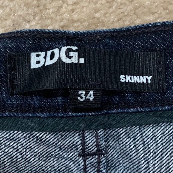BDG Skinny Jeans Dark Blue Mens Size 34 - Picture 2 of 4